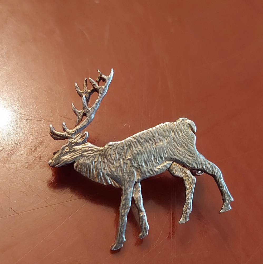 Elk sterling silver brooch pin #0029
